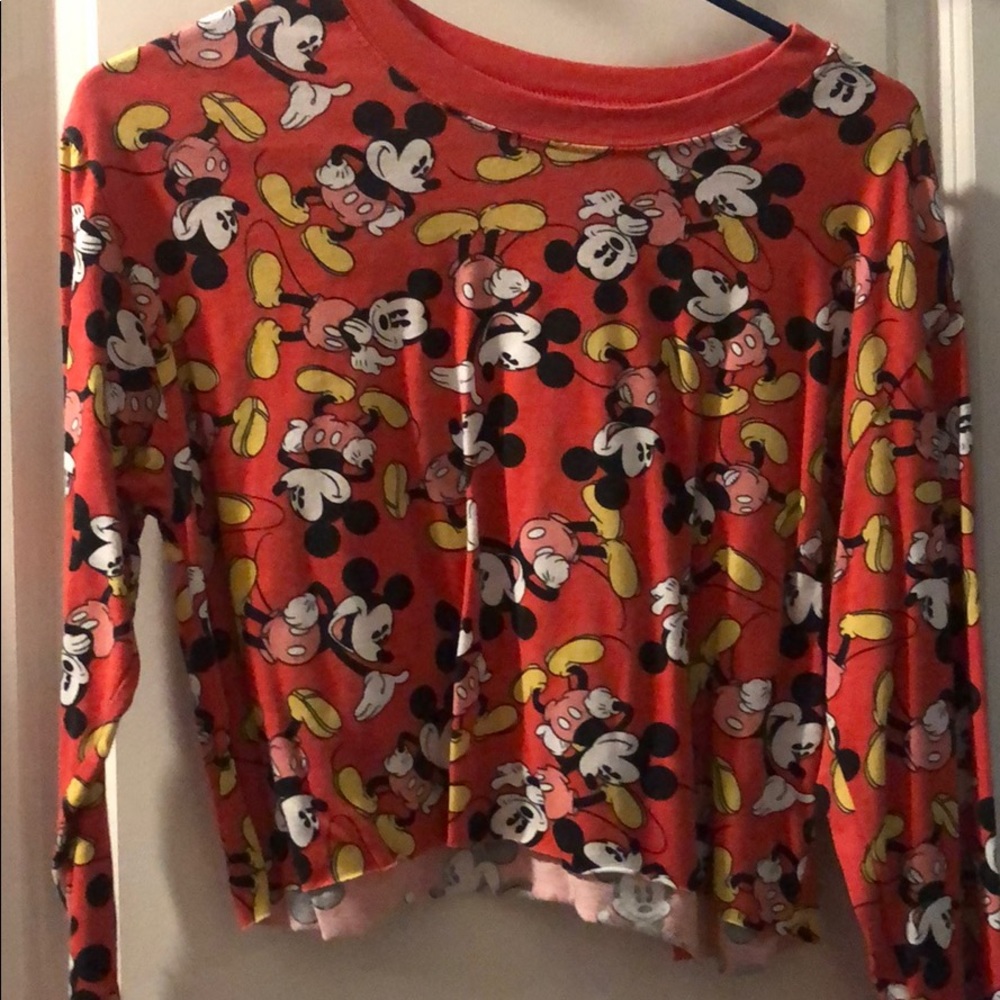 Cropped long sleeve